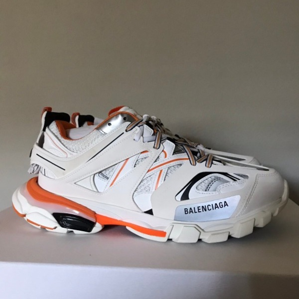 Authentic Balenciaga track sneaker version 1